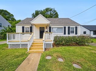 1382 Hammond Ct, Norfolk, VA 23503