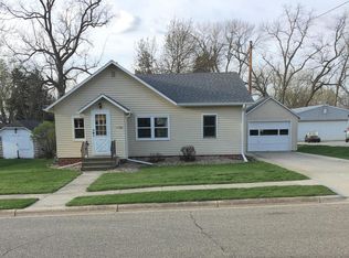 243 Concord St, Emmons, MN 56029