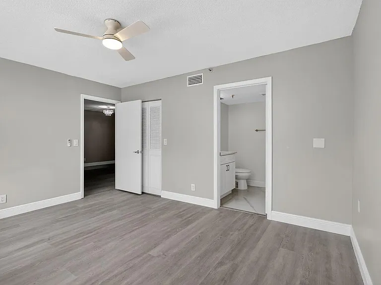 14527 Bonaire Blvd #309 — Photo 7