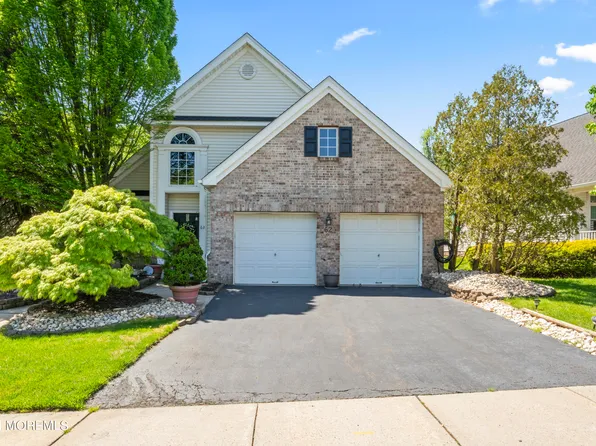 62 Freesia Court, Holmdel, NJ 07733
