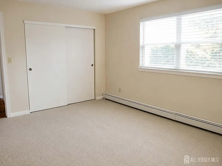 289 Main St #4R — Photo 12