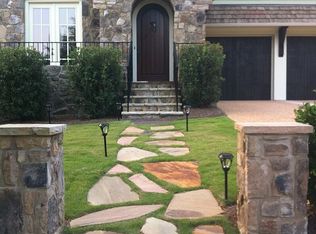 7075 Round Rd, Cumming, GA 30040