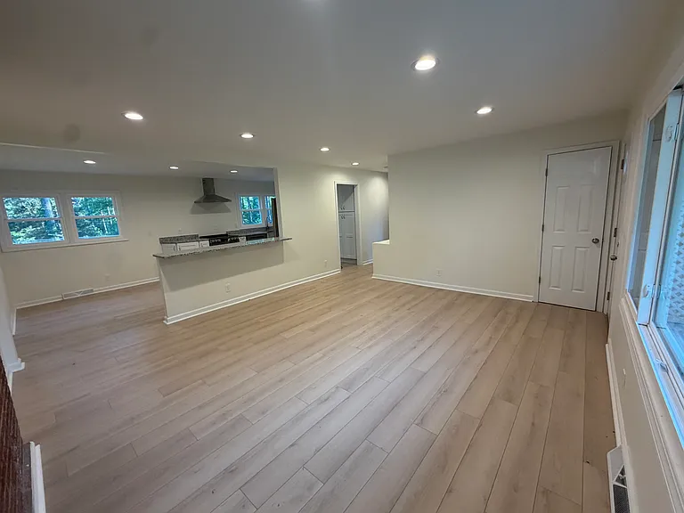 1213 Stone Rd — Photo 21