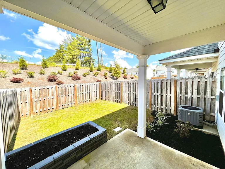 146 Canton Park Ave — Photo 25