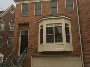 145 Rees Pl, Falls Church, VA 22046