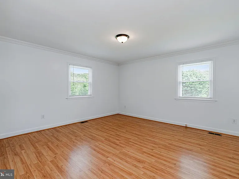 11325 Bacon Race Rd — Photo 26