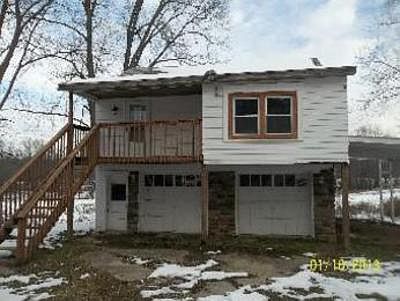 2nd image of 14580 Warwick Dr NW