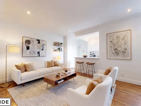 176 E 3rd St, New York, NY