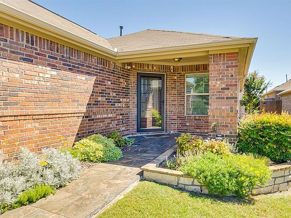 3rd image of 2717 Houston Wood Dr