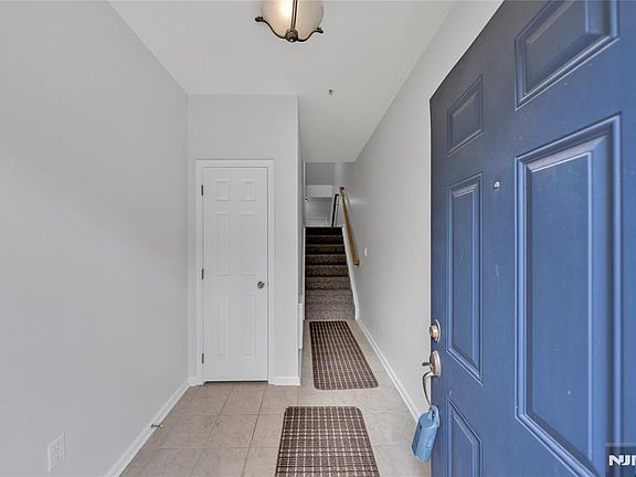 4th image of 805 Deluca Rd #805