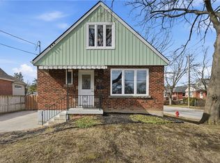 176 Charlotte St, Hamilton, ON L8K 4V6