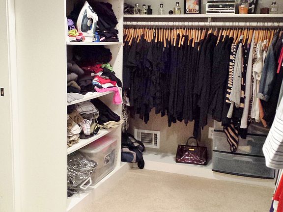 Walk in closet