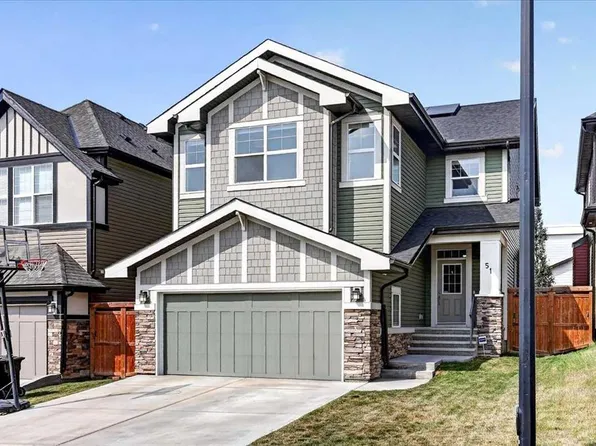 51 E Evansborough Rd NW, Calgary, AB T3P 0R1