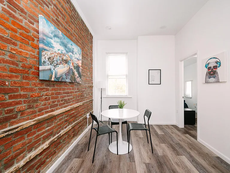3204 Niagara St — Photo 15