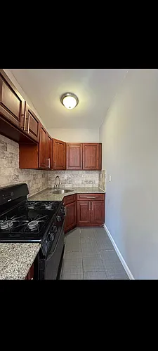 90 Columbia Ave #3D Photo 1