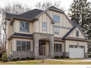 18 Coralyn Rd, Scarsdale, NY 10583