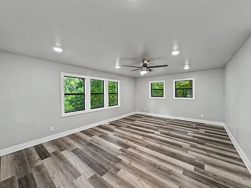 24 Hampstead Ln Photo 1