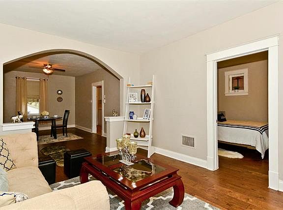 4th image of 4350 Itaska St