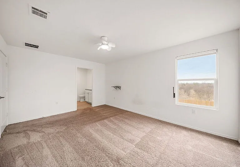 5703 Dewberry Run — Photo 20