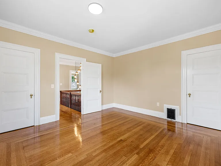 48 Union St #1 — Photo 19