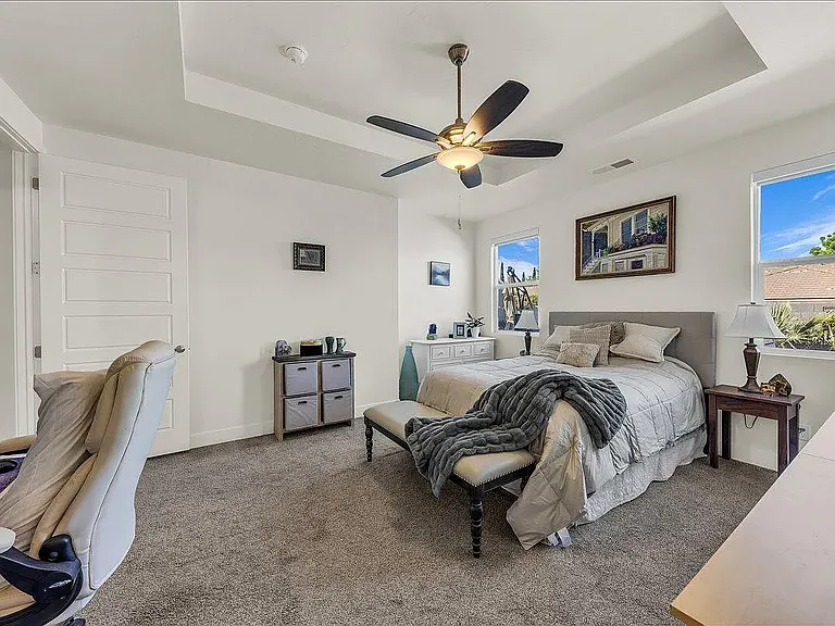 379 N 3200 W — Photo 11