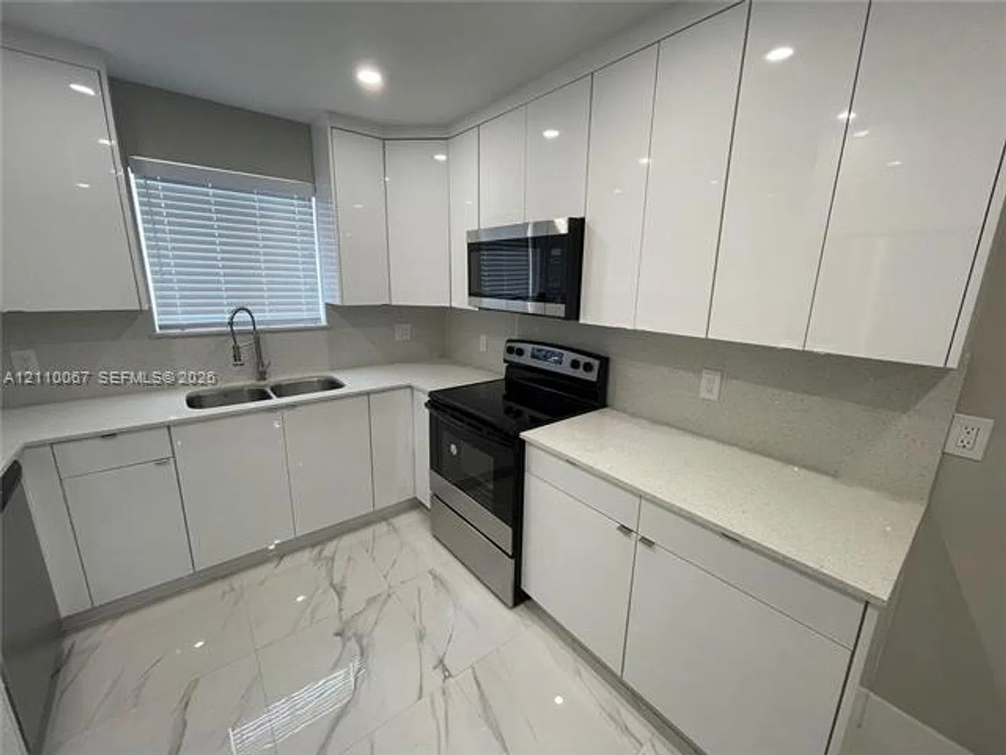 11941 SW 218th St # 11941, Miami, FL 33170 — Photo 1