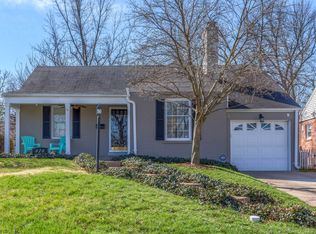 926 Glenmoor Ave, Saint Louis, MO 63122