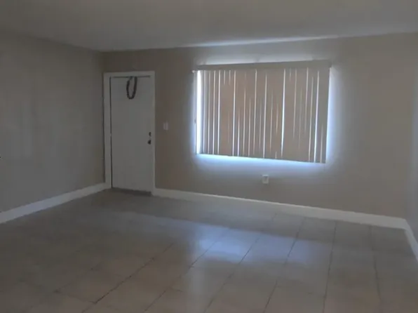505 NW 177th St APT 106, Miami Gardens, FL 33169
