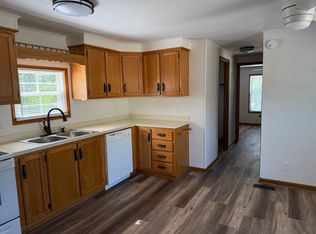 58 E Auburn Lumber Rd, Auburn, ME 04210