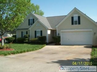 7907 Bella Vista Ct, Charlotte, NC 28216