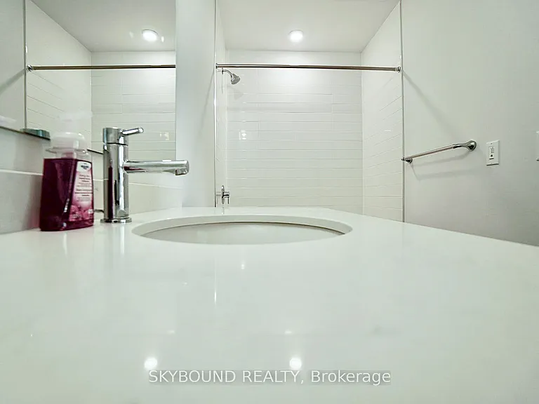 1000 Lackner Pl #411 — Photo 14