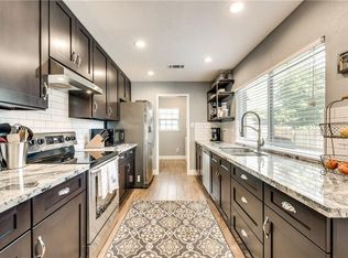 2809 Silverdale Ln, Garland, TX 75044