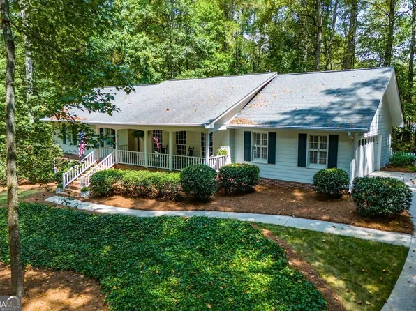 55 Camp Dr, Carrollton, GA 30117