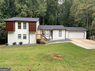 1173 Mill Ridge Dr, Lawrenceville, GA 30046