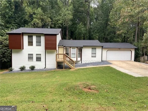 1173 Mill Ridge Dr, Lawrenceville, GA 30046