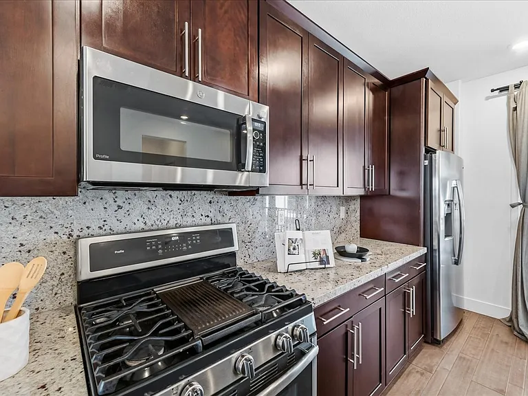 3910 Scottfield St — Photo 9