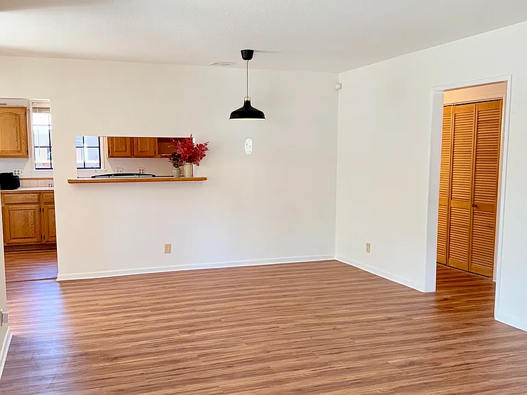 22523 Dolorosa St — Photo 4