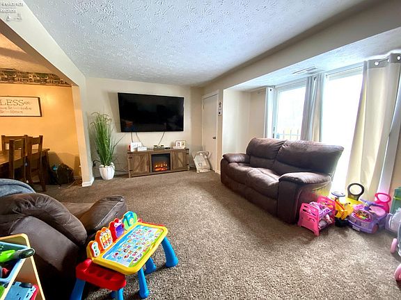 5th image of 505 Liberty Dr APT B