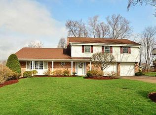 615 Miranda Rd, Pittsburgh, PA 15241