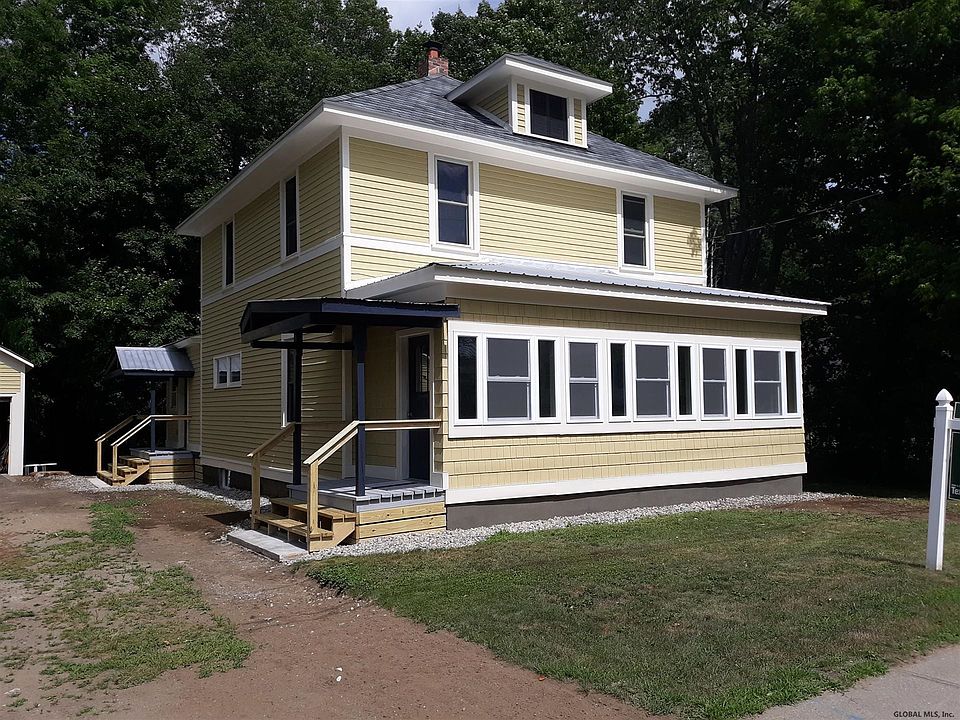 1st image of 16 Circle Ave