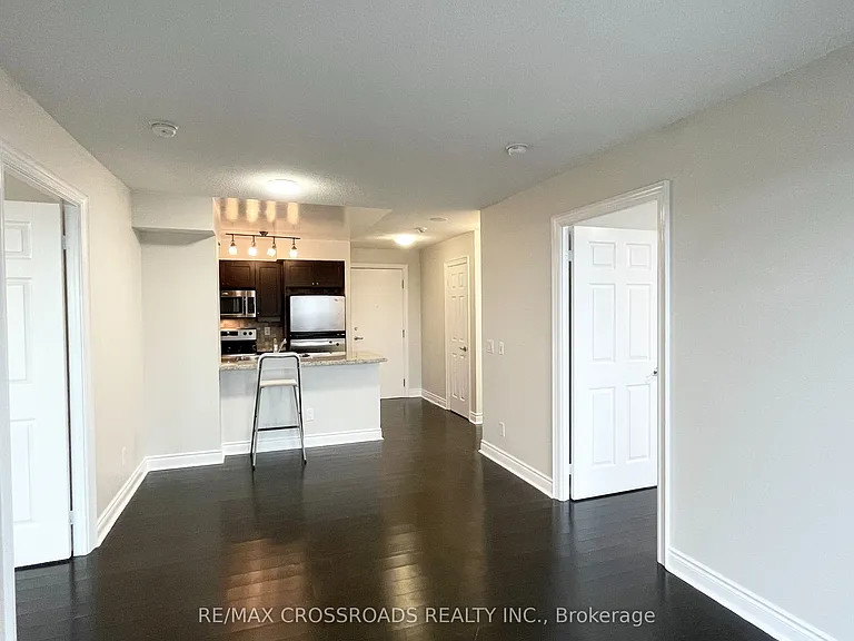 25 Greenview Ave #2028 — Photo 13