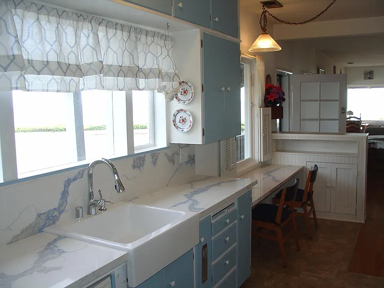 Breakfast Bar Kitchen view