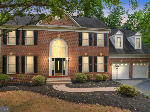 43889 Loganwood Ct, Ashburn, VA 20147