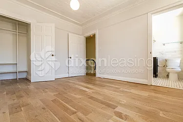 Rented by Dixon Advisory USA Inc.