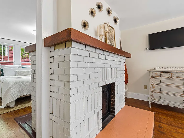 15 Branham St #B — Photo 21