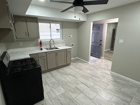 4th image of 87 Ludwig Ln Floor 1