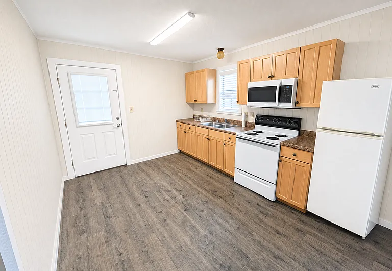 2440 State Highway 16 N #314 — Photo 3