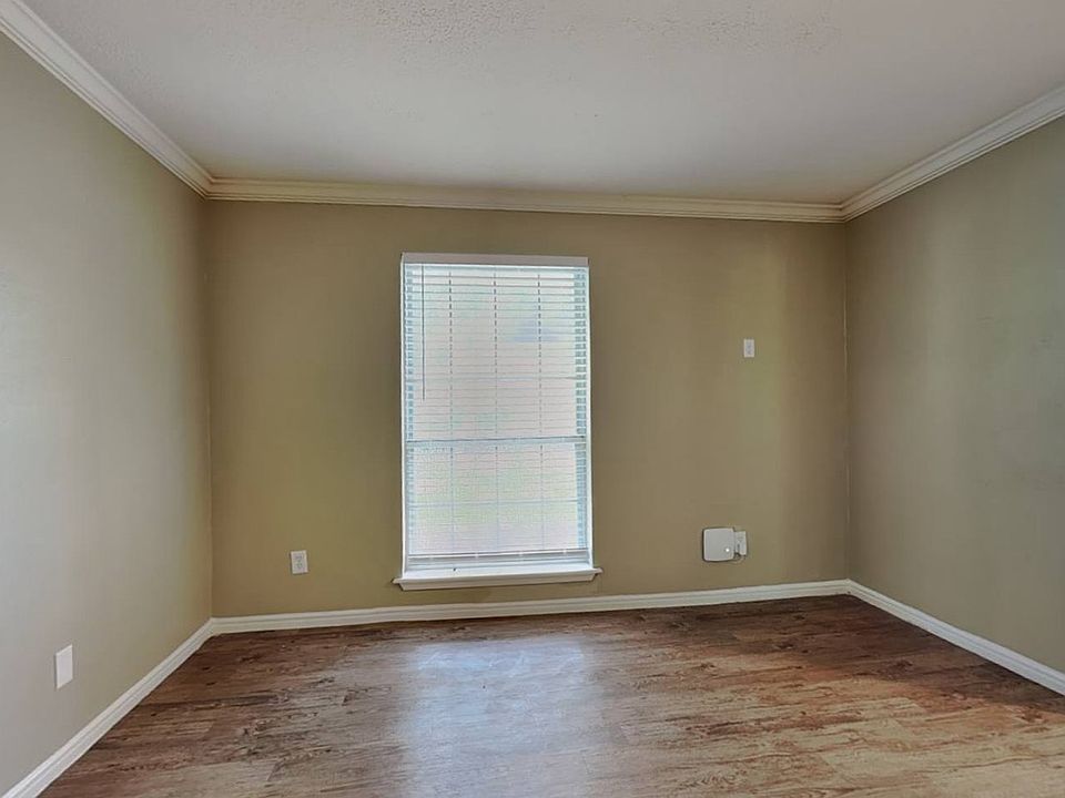 1st image of 3808 Highfalls Dr