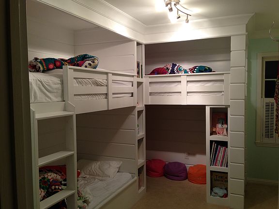 Custom bunk room 