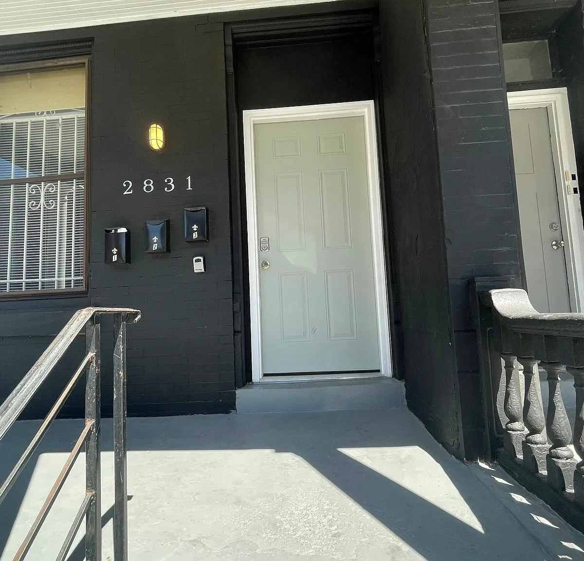 2831 West Oxford Street, Unit 1 — Photo 1